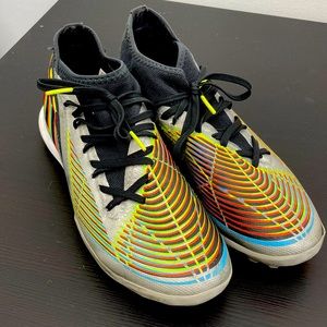 ADIDAS PREDATOR EDGE.3 TURF SHOES  SZ 9